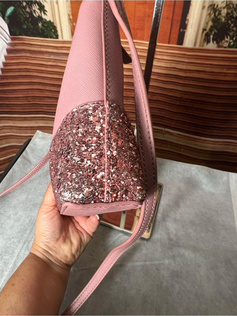 NWOT Kate Spade Leather Greta Court Glitter Ramey Crossbody Bag, Zip Closure 💖 - Picture 13 of 17